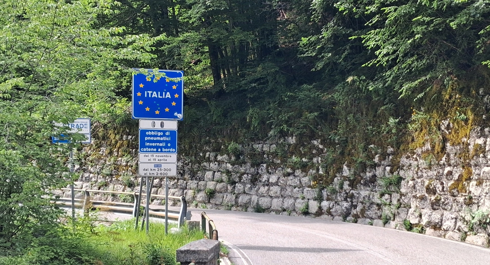 Border with Italy - Ucja Stream